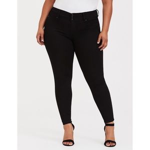 Torrid Black Stretchy Jegging Skinny Jeans
